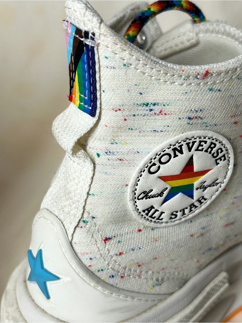Converse Chuck Taylor Run Star Legacy CX Hi Pride Edition Men’s 6.5 Women’s 8 - Picture 6 of 10